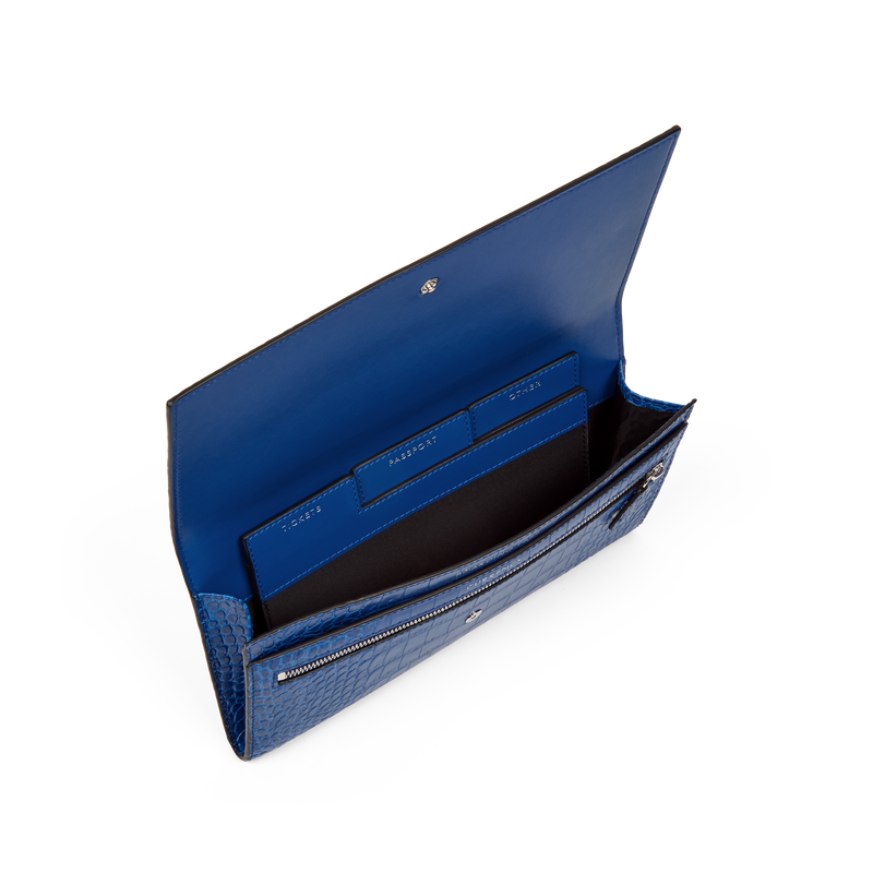Marshall Travel Wallet in Mara