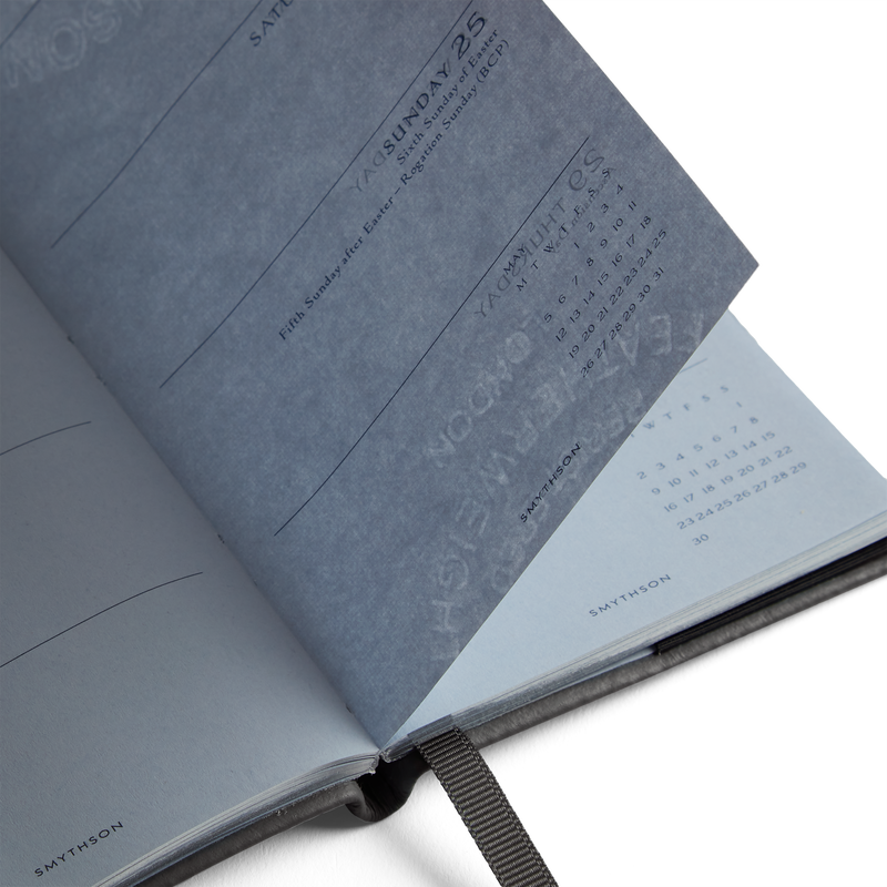 Agenda Panama 2025 con layout settimanale e tasca