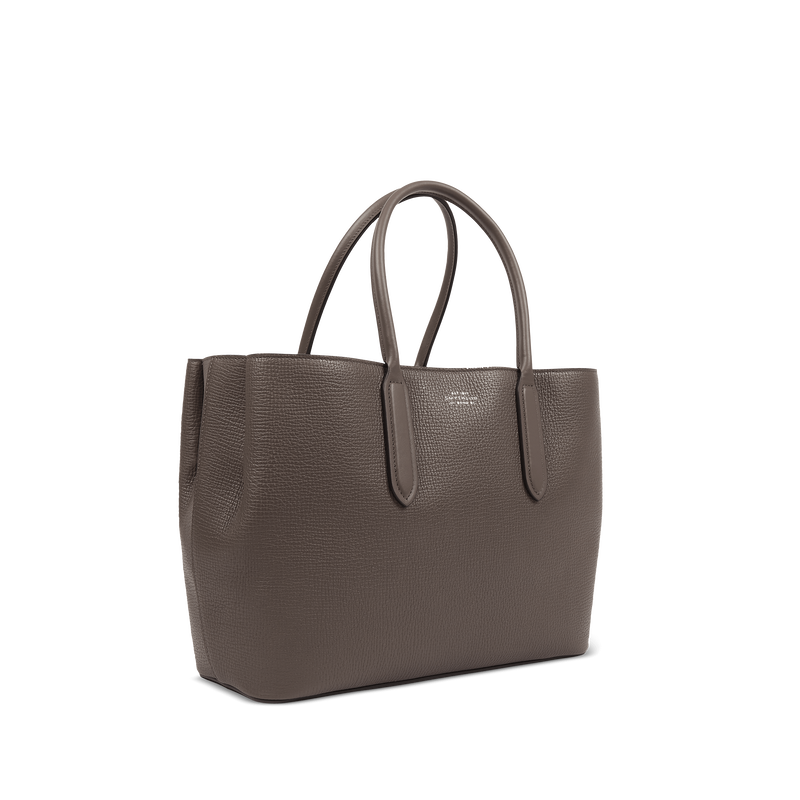Small Day Tote with Zip in Ludlow