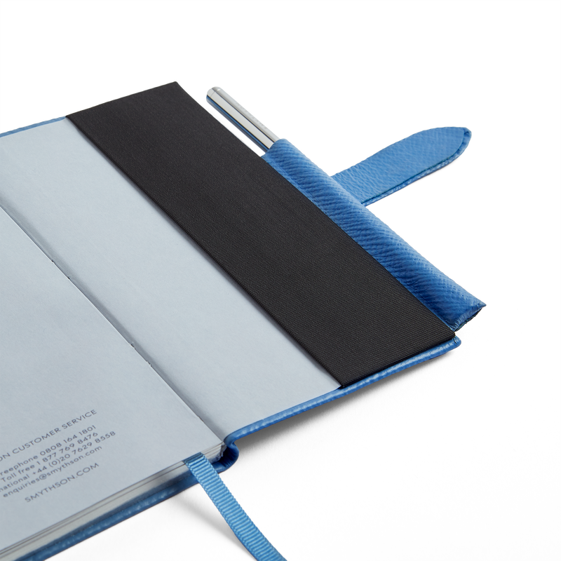 Agenda Panama 2025 con layout settimanale e matita