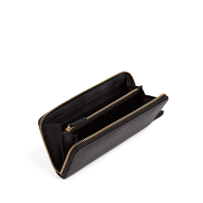 Large Zip Around Purse in Panama