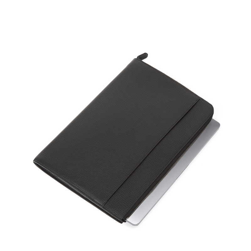 Small Laptop Case in Panama