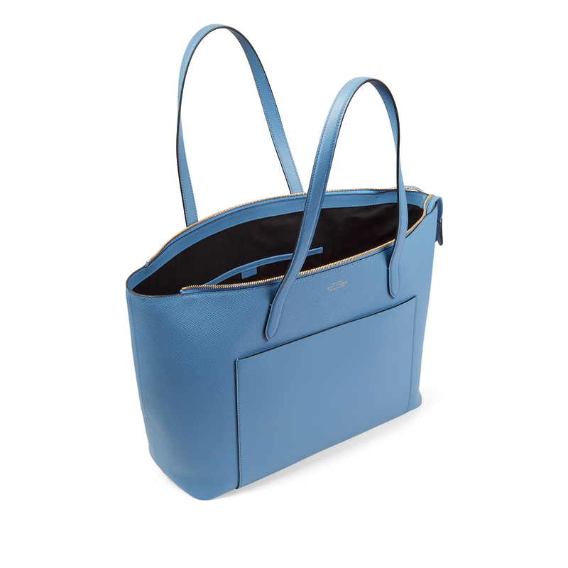 East West Tote Bag with Zip in Panama