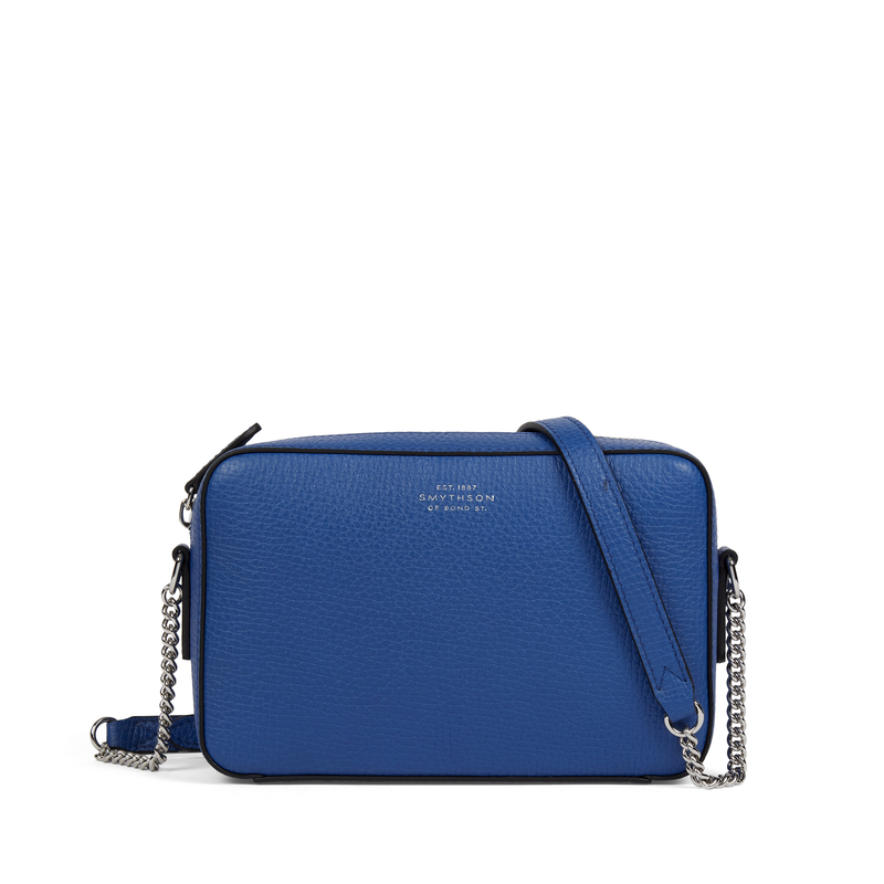 Camera Bag with Chain in Ludlow