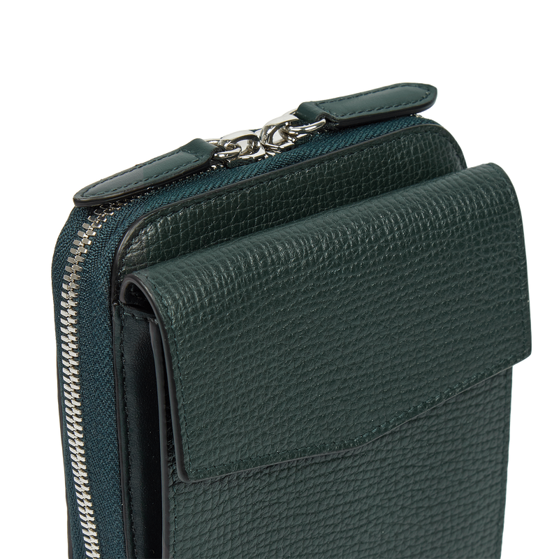 Crossbody Pouch in Ludlow