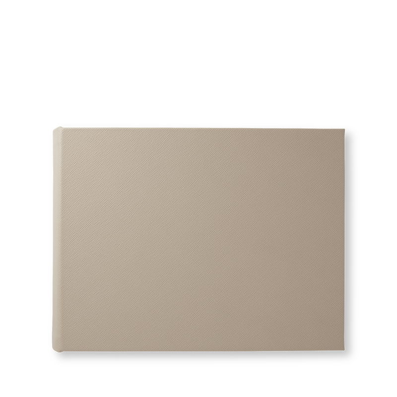 Medium Photo Album in Panama