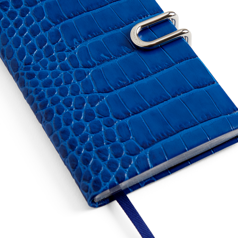 2025-2026 Panama Weekly Diary with Slide in Mara
