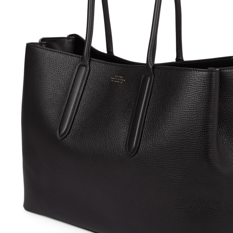 Day Tote with Zip in Ludlow