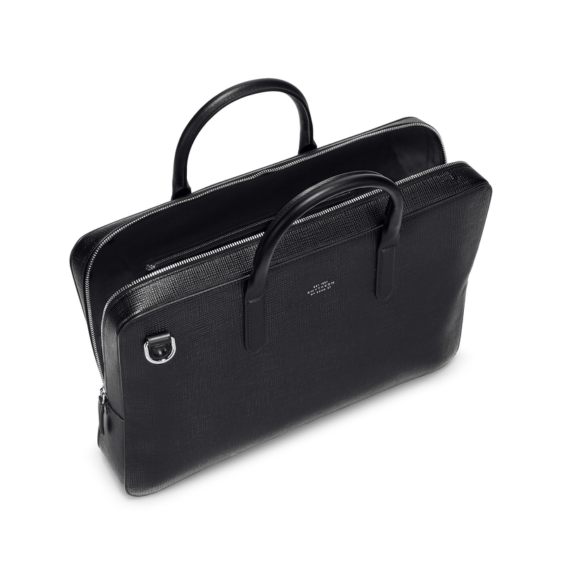 Lightweight Slim Briefcase in Panama