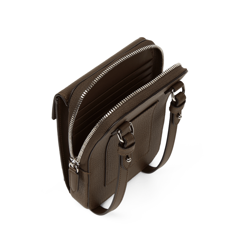 Crossbody Pouch in Ludlow