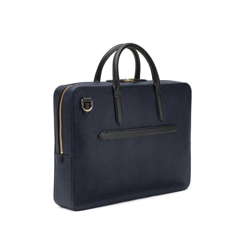 Lightweight Slim Briefcase in Panama