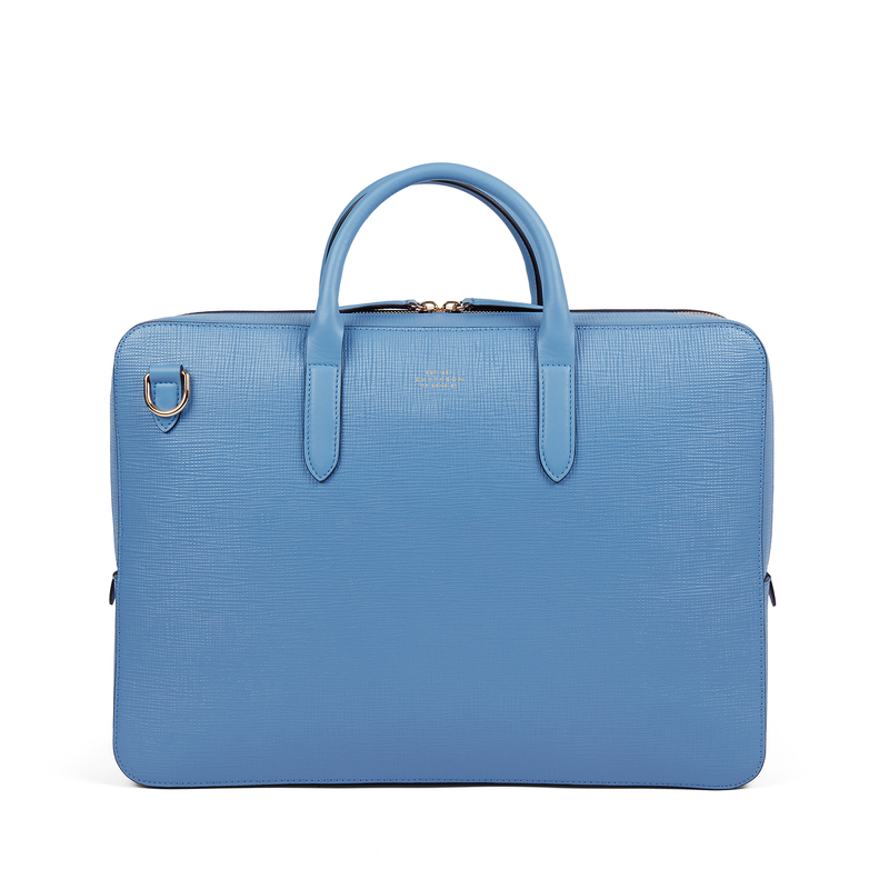 Lightweight Slim Briefcase in Panama