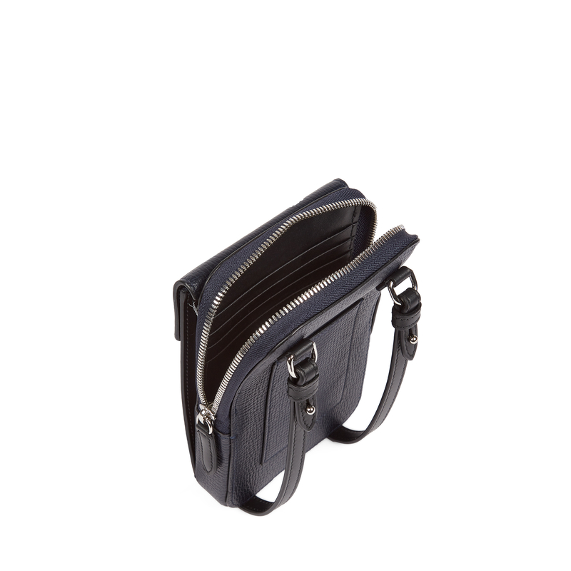 Crossbody Pouch in Ludlow