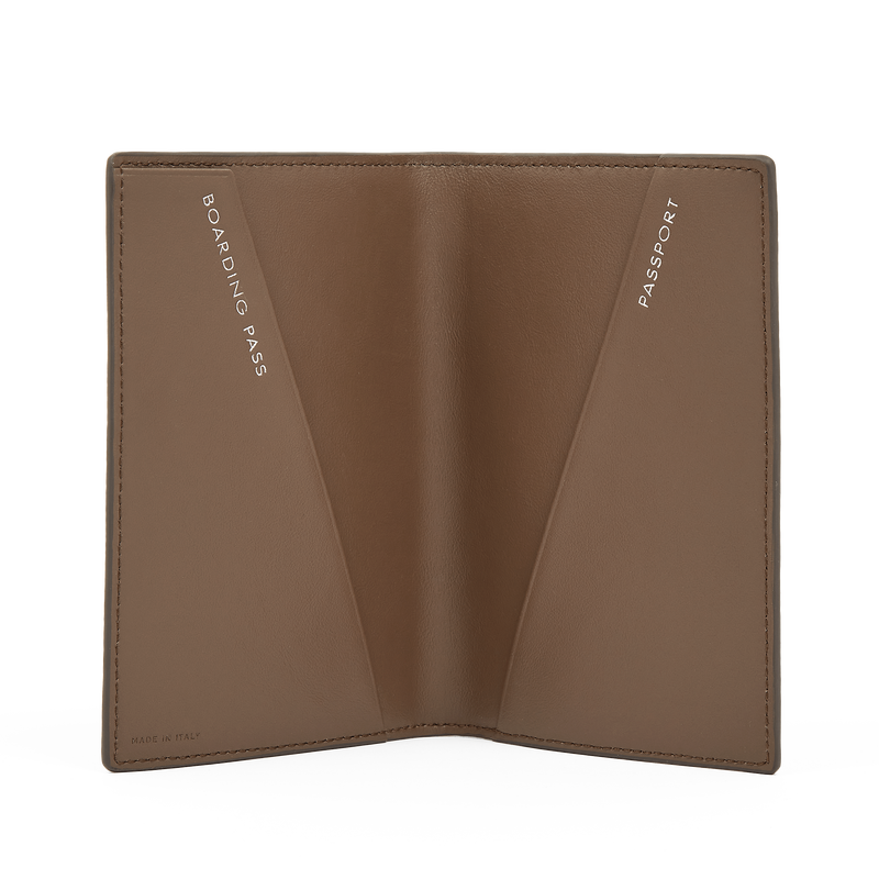 Passport Cover in Panama