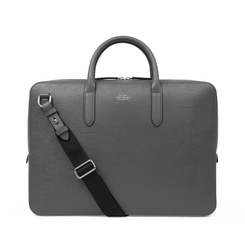 Lightweight Slim Briefcase in Panama