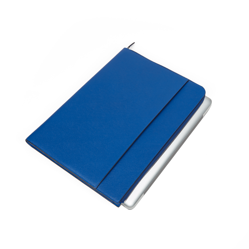 Large Laptop Case in Panama