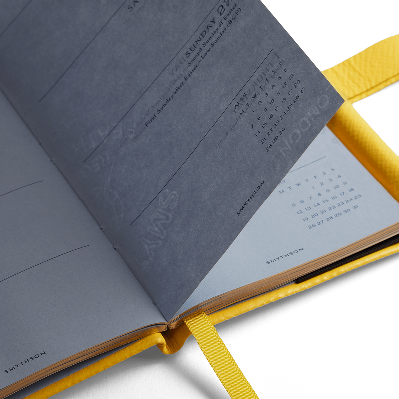 Agenda Panama 2025 con layout settimanale e matita