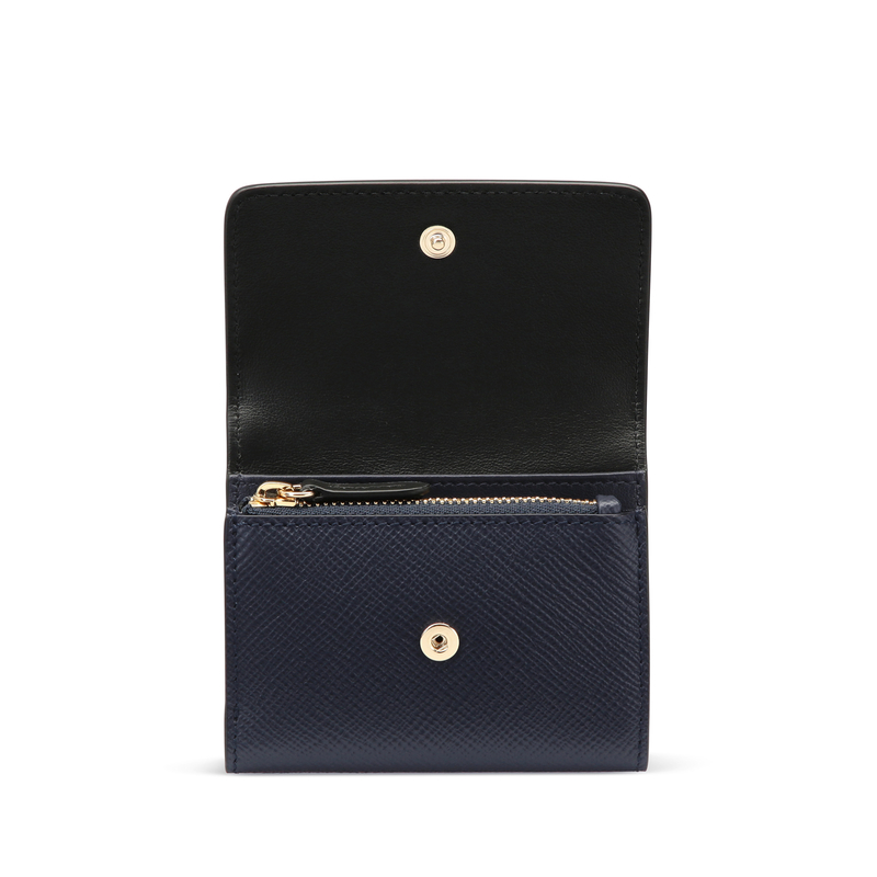 Compact Purse in Panama