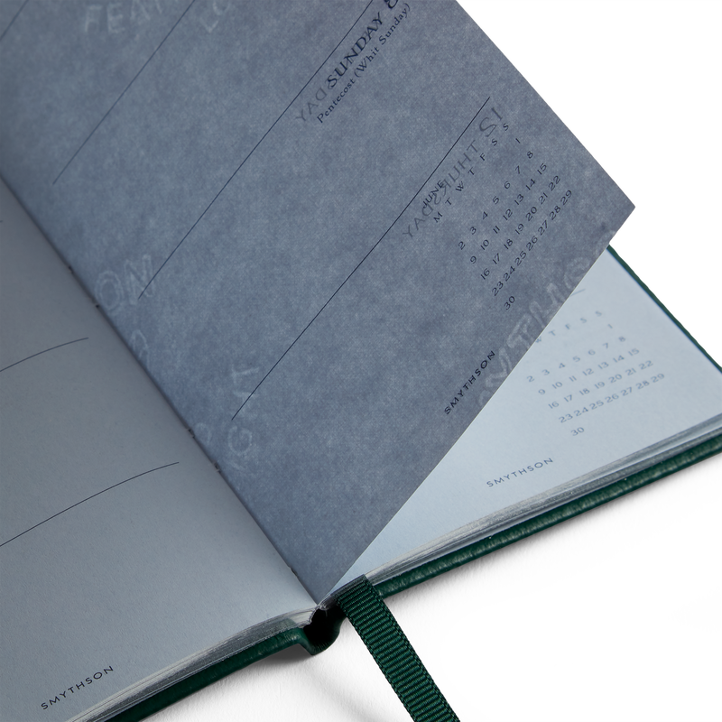 Agenda Panama 2025 con layout settimanale e tasca