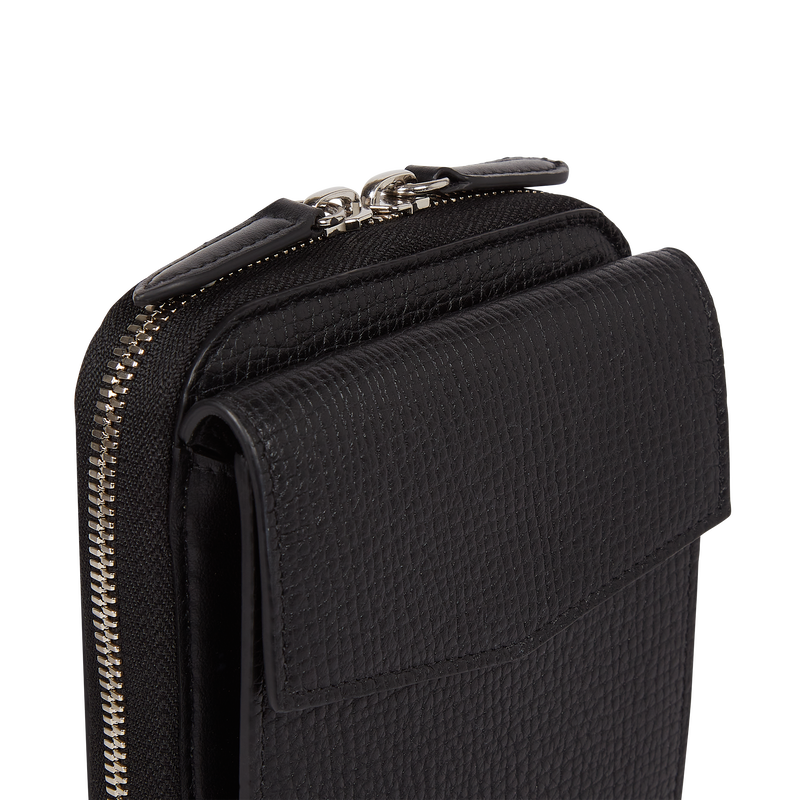 Crossbody Pouch in Ludlow