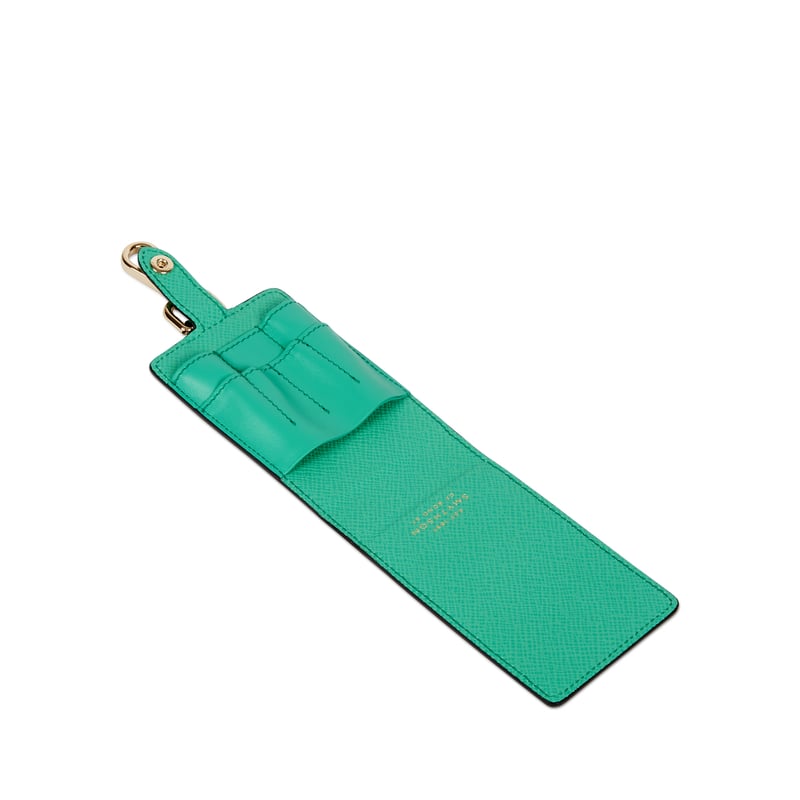 Golf Tee Holder in Panama