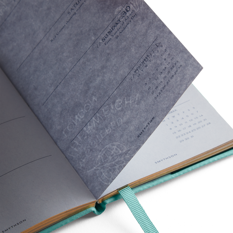 2025-2026 Panama Weekly Diary with Pocket