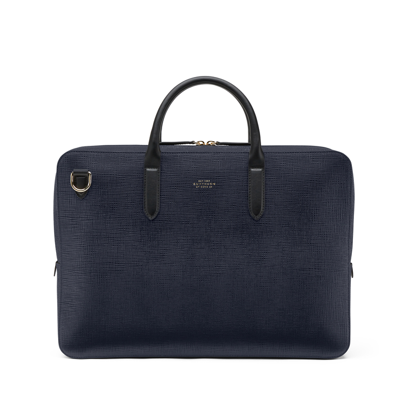 Lightweight Slim Briefcase in Panama