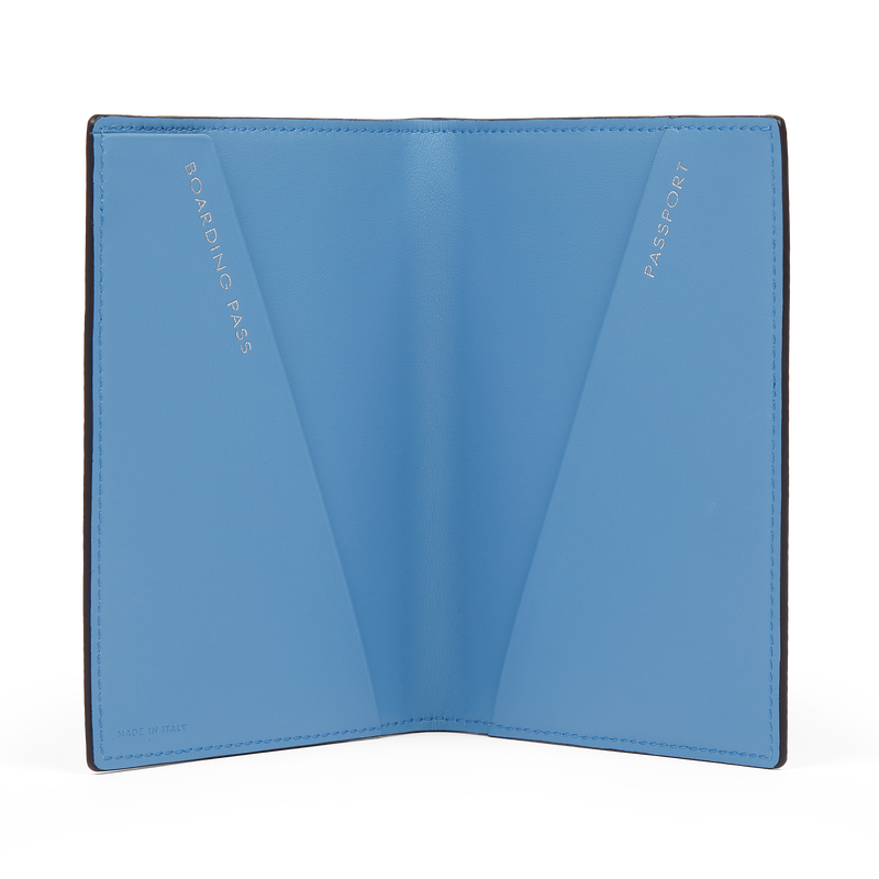 Passport Cover in Panama