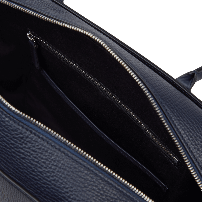 Lytton Shoulder Bag in Ludlow