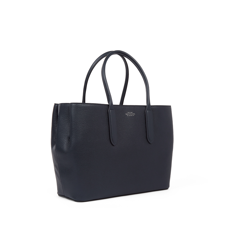 Small Day Tote with Zip in Ludlow