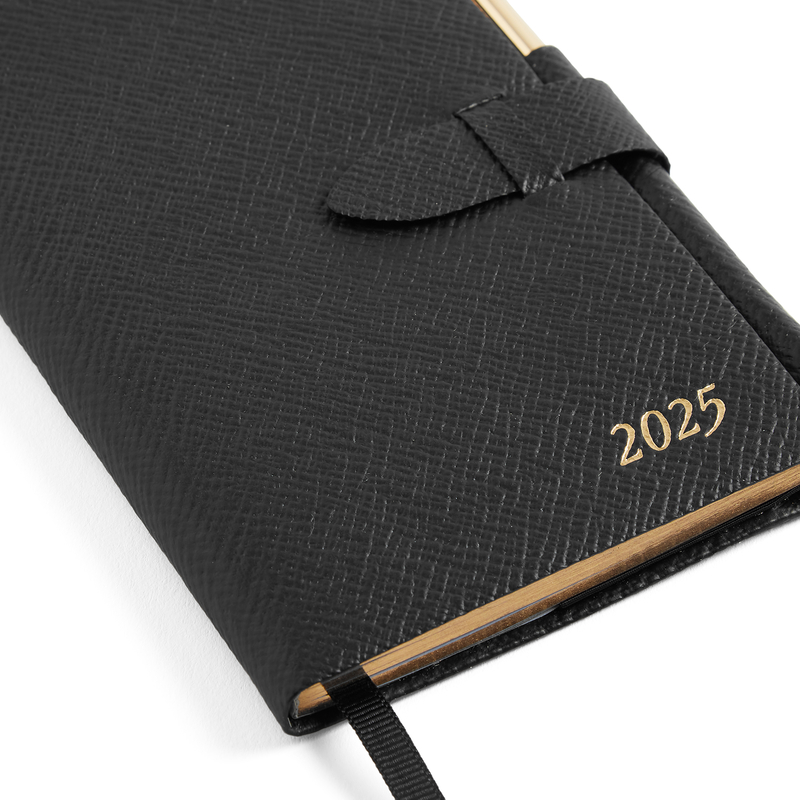 2025 Panama Weekly Diary with Pencil