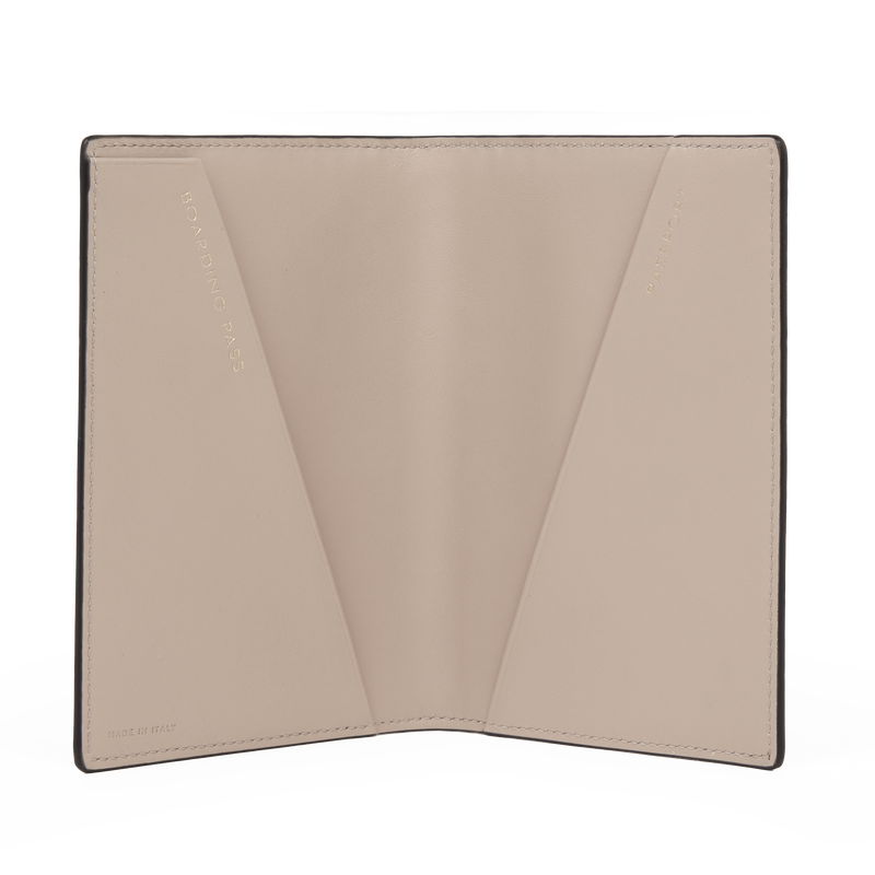 Passport Cover in Mara