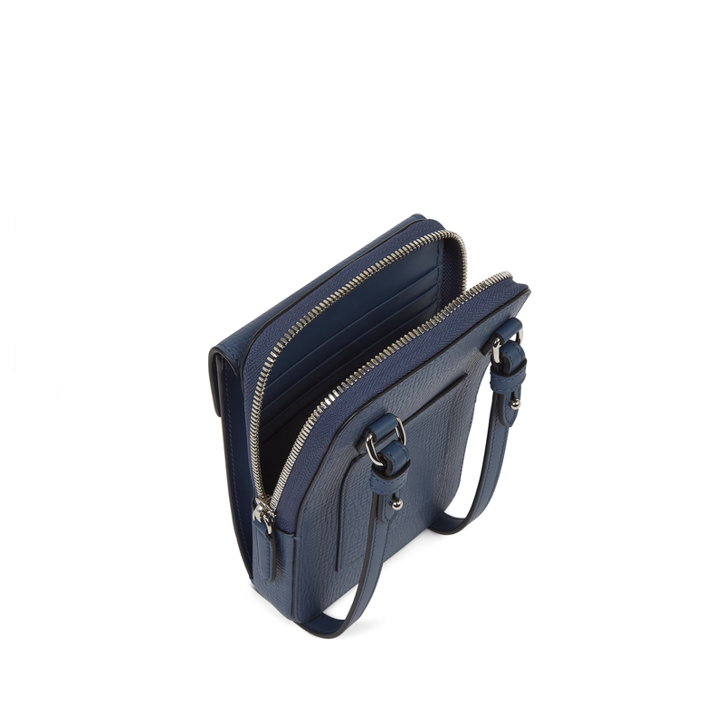 Crossbody Pouch in Ludlow