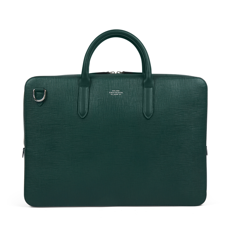 Lightweight Slim Briefcase in Panama