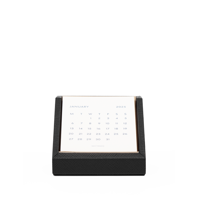 2025 Desktop Calendar in Panama