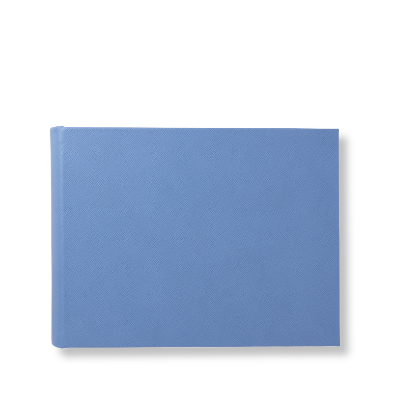 Medium Photo Album in Panama