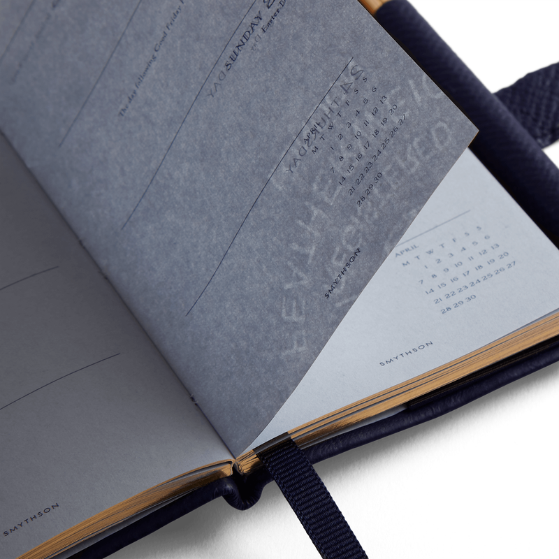 2025 Wafer Weekly Agenda with Pencil in Panama 